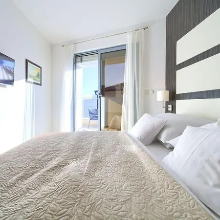 Miracle 2 Comfortable Vila *