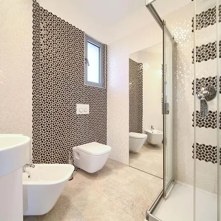 Miracle 2 Comfortable Villa *