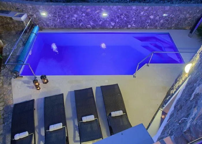 Miracle 2 Comfortable Villa *