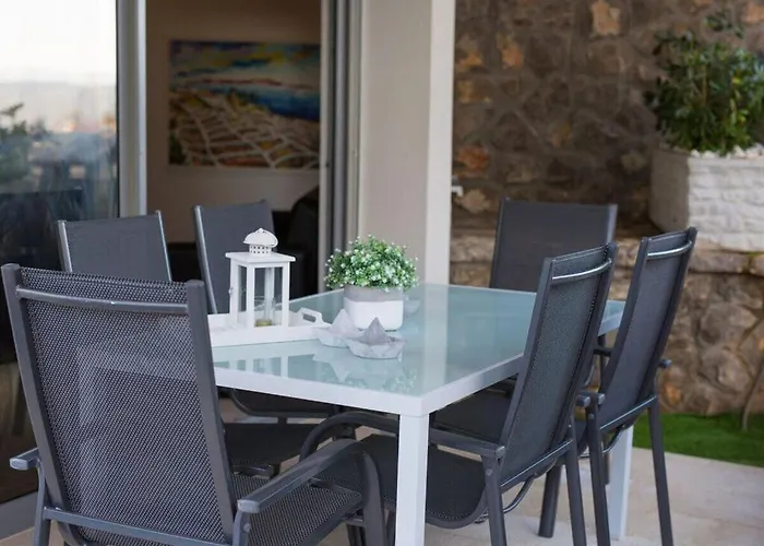 Miracle 2 Comfortable Villa