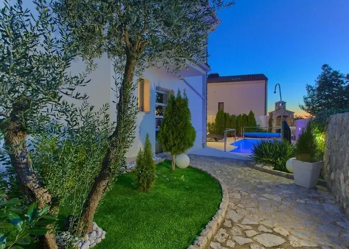 Miracle 2 Comfortable * Krk Town