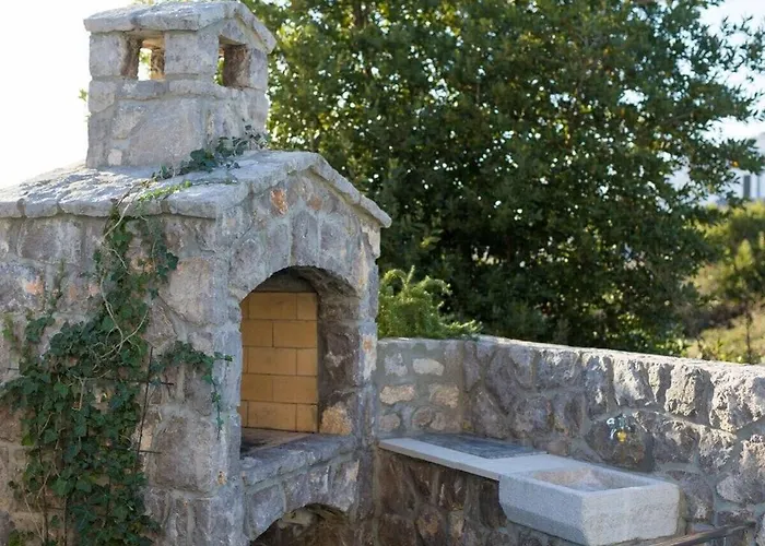 Miracle 2 Comfortable Villa