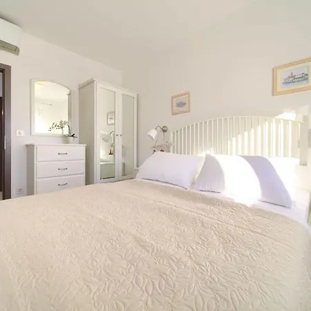 Villa Miracle 2 Comfortable