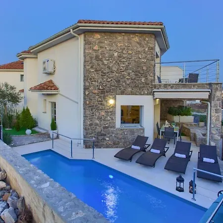 Villa Miracle 2 Comfortable