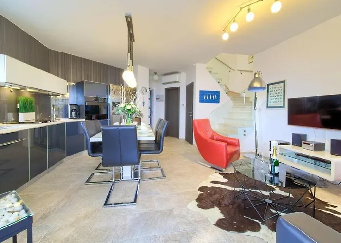 Miracle 2 Comfortable * Krk Town