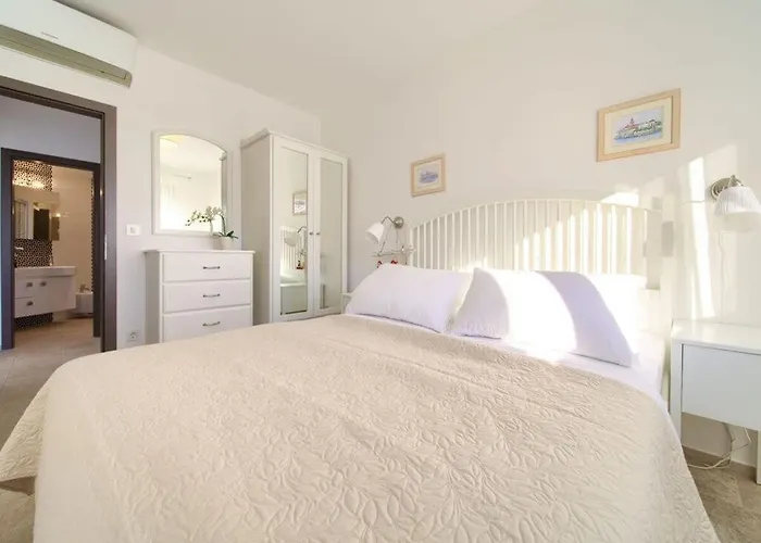 Vila Miracle 2 Comfortable